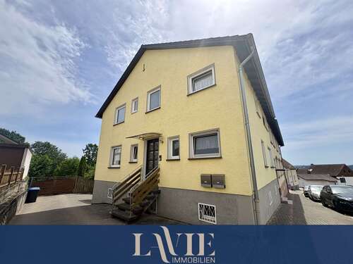 Foto - Haus zum Kaufen in Bexbach Oberbexbach 280.000,00 € 183 m²