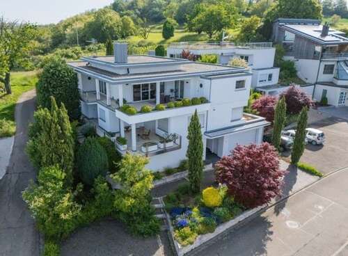 Foto - Haus zum Kaufen in Bad Bellingen 980.000,00 € 330.21 m²