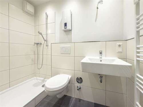 Foto - Wohnung zum Mieten in Düsseldorf 1.450,00 € 80 m²