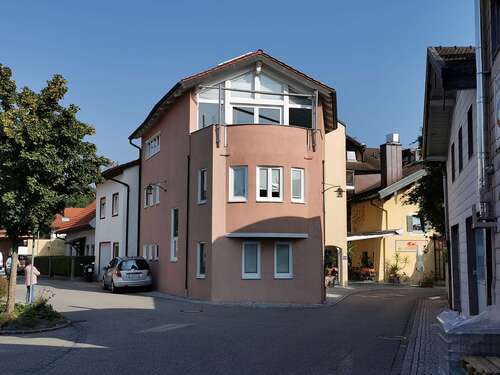 Foto - Haus zum Mieten in Waging am See 1.150,00 € 120 m²