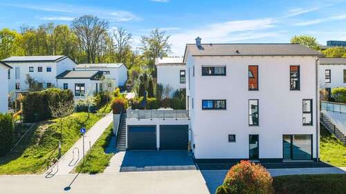 Foto - Haus zum Kaufen in Sinzing 870.000,00 € 154 m²