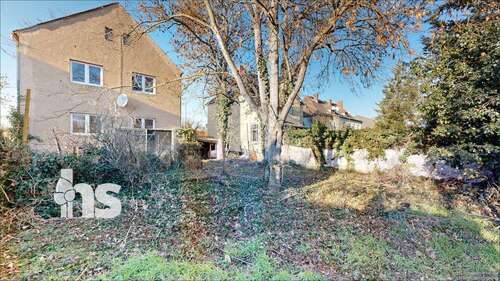 Foto - Haus zum Kaufen in Halle 220.000,00 € 120 m²