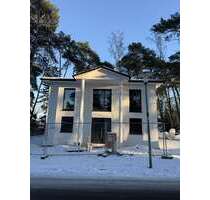 Haus zum Kaufen in Blankenfelde-Mahlow 990.000,00 € 198 m²