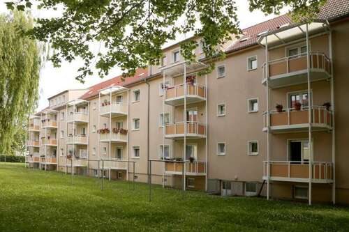 Foto - Wohnung zum Mieten in Weißenfels 405,47 € 62.38 m²