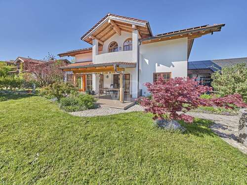 Foto - Haus zum Kaufen in Bad Endorf 1.490.000,00 € 211.5 m²