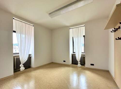 Foto - Büro in Merzig 1.400,00 € 180 m²