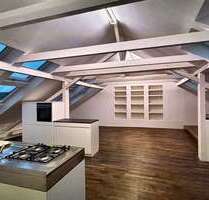 Wohnung zum Mieten in Düsseldorf 2.150,00 € 175 m²