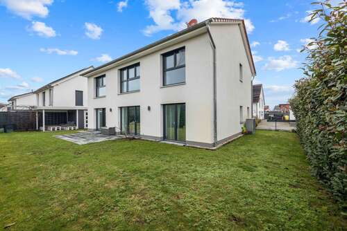 Foto - Haus zum Kaufen in Langenhagen 769.000,00 € 180 m²