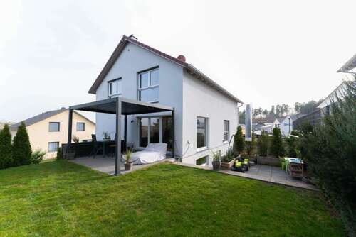 Foto - Haus zum Kaufen in Haiterbach 679.000,00 € 230 m²