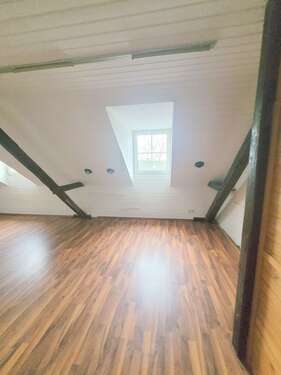 Foto - Wohnung zum Mieten in Krefeld 325,00 € 38.46 m²