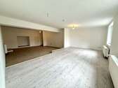 Wohnung zum Mieten in Duisburg Untermeiderich 700,00 € 100 m² - Duisburg / Untermeiderich