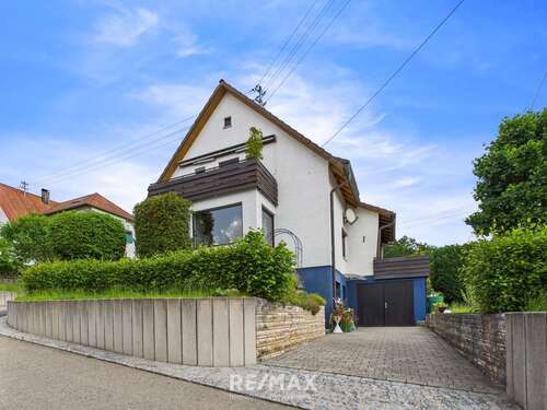 Foto - Haus zum Kaufen in Backnang 399.000,00 € 122 m²