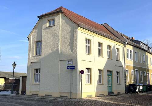 Foto - Haus zum Kaufen in Brandenburg 252.000,00 € 111 m²