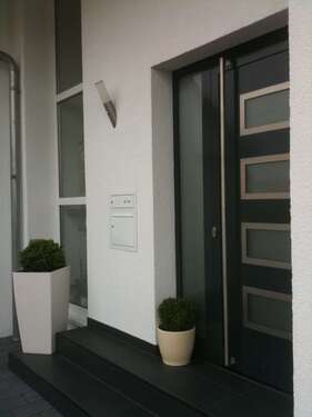 Foto - Haus zum Mieten in Bietigheim-Bissingen 4.200,00 € 299 m²