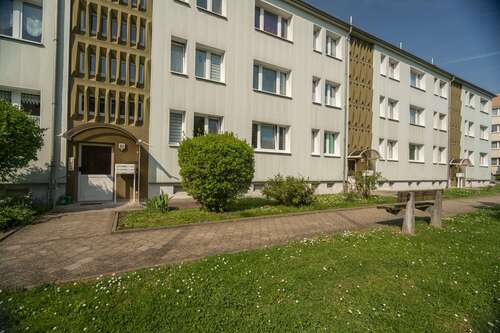 Foto - Wohnung zum Mieten in Naumburg (Saale) 410,00 € 60.15 m²
