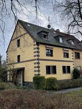 Foto - Haus zum Kaufen in Leverkusen-Schlebusch 299.000,00 € 166 m²