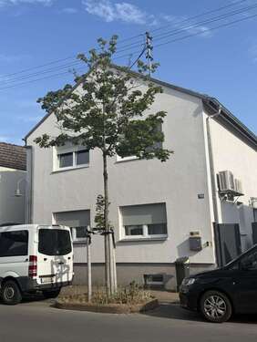 Foto - Haus zum Kaufen in Ludwigshafen am Rhein Rheingönheim 695.000,00 € 185 m²