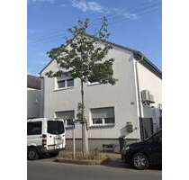 Haus zum Kaufen in Ludwigshafen am Rhein Rheingönheim 695.000,00 € 185 m² - Ludwigshafen am Rhein / Rheingönheim