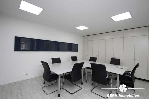 Foto - Büro in Mömlingen 970,00 € 107.68 m²