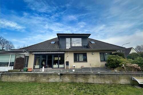 Foto - Haus zum Kaufen in Bremerhaven 459.000,00 € 254.63 m²