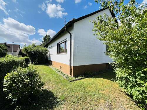 Foto - Haus zum Kaufen in Gäufelden 585.000,00 € 211 m²