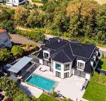 Haus zum Kaufen in Königstein im Taunus 4.900.000,00 € 527.4 m²