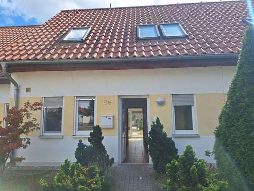 Foto - Haus zum Mieten in Reuden 640,00 € 80 m²