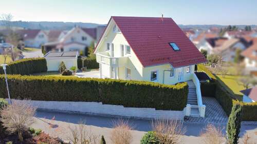 Foto - Haus zum Kaufen in Bergatreute 569.000,00 € 152 m²