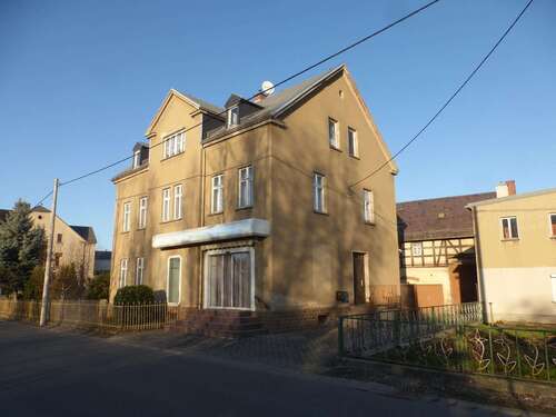 Foto - Haus zum Kaufen in Glauchau 149.000,00 € 190 m²