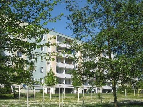 Foto - Wohnung zum Mieten in Schkeuditz 540,00 € 60 m²