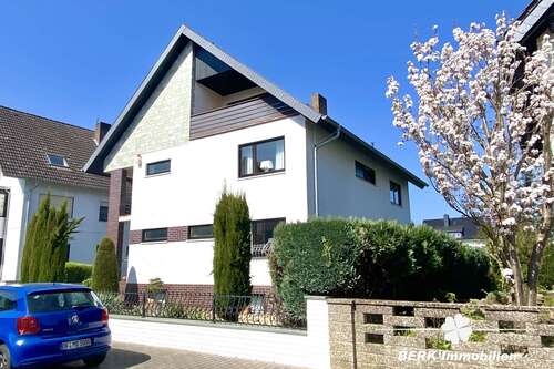 Foto - Haus zum Kaufen in Seligenstadt Froschhausen 749.000,00 € 204.61 m²