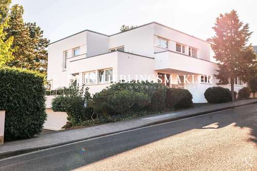 Foto - Haus zum Kaufen in Mönchengladbach 985.000,00 € 220 m²