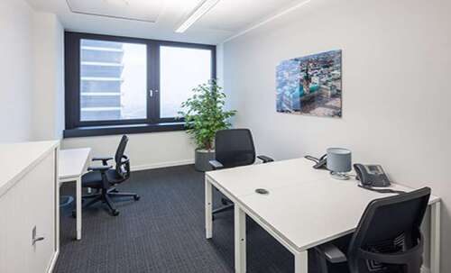 Foto - Büro in Hamburg 989,00 € 17 m² - 989,00 EUR Kaltmiete, ca.  17,00 m²