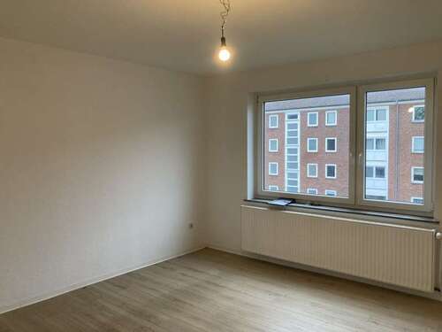 Foto - Wohnung zum Mieten in Bremerhaven 439,00 € 63.29 m²