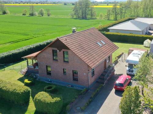 Foto - Haus zum Kaufen in Bückeburg 369.000,00 € 151 m²