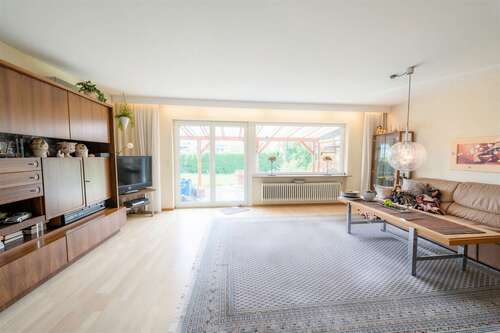 Foto - Haus zum Kaufen in Pleidelsheim 449.000,00 € 118 m²