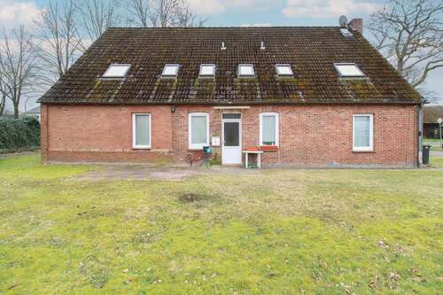 Foto - Haus zum Kaufen in Gnarrenburg 219.000,00 € 267.7 m²