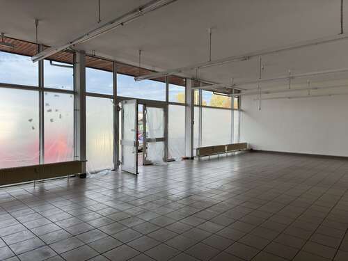 Foto - Einzelhandel in Waldheim 1.600,00 € 235.75 m²