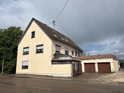 Foto - Haus zum Kaufen in Lauchheim 299.000,00 € 200 m²