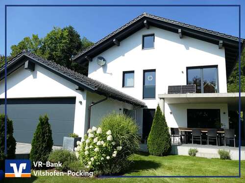 Foto - Haus zum Kaufen in Hauzenberg 695.000,00 € 170 m²