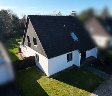 Foto - Haus zum Kaufen in Meerbusch 680.000,00 € 136 m²