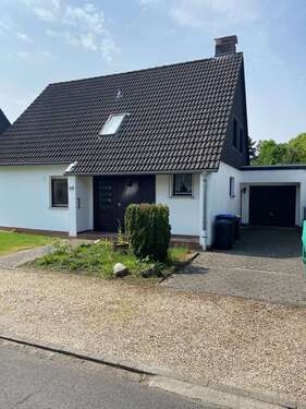 Foto - Haus zum Kaufen in Meerbusch 630.000,00 € 136 m²