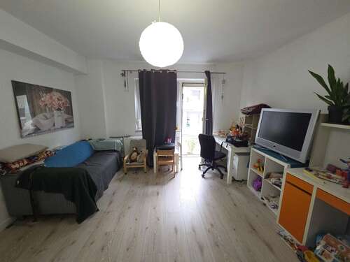 Foto - Wohnung zum Mieten in Frankfurt am Main 910,00 € 41.3 m²