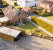 Haus zum Kaufen in Adendorf 650.000,00 € 180 m²