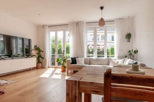 Foto - Haus zum Mieten in Berlin 2.224,30 € 153.4 m²