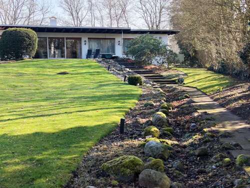 Foto - Haus zum Kaufen in Jersbek-Timmerhorn 1.290.000,00 € 292 m²