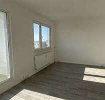 Wohnung zum Mieten in Halle 384,00 € 65 m²