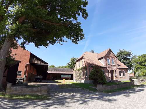 Foto - Haus zum Kaufen in Wahrenholz - Betzhorn 300.000,00 € 266 m²