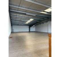 Halle in Essenbach 750,00 € 190 m²