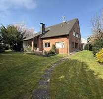 Haus zum Kaufen in Köln 1.390.000,00 € 295.54 m²